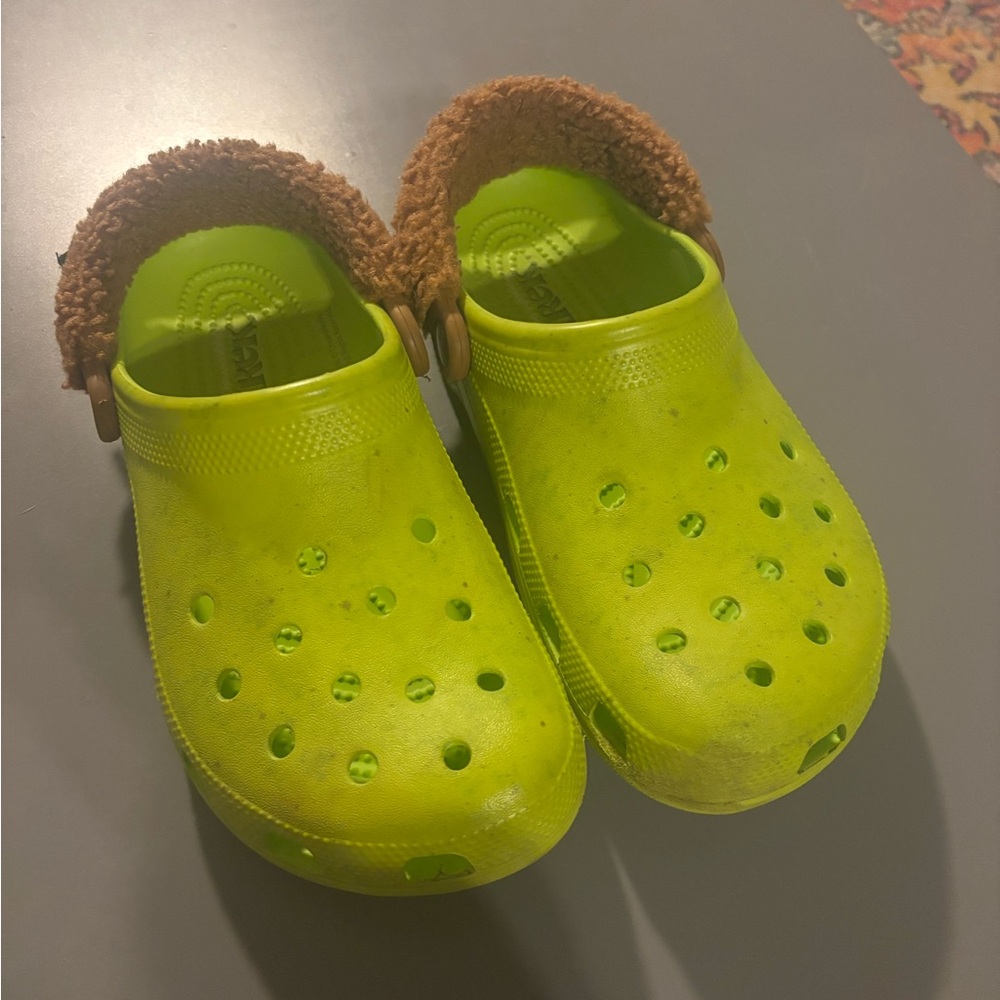 Shrek Crocs, size 7M, 9W